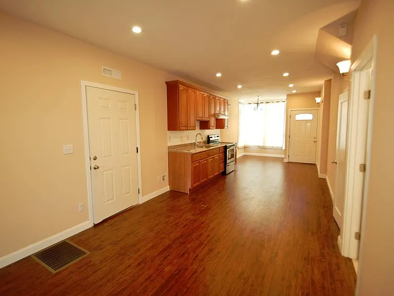 824 Brazil Ave #822 — Photo 5