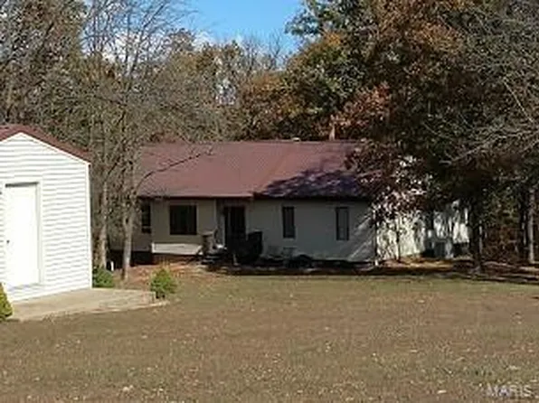 13016 Whispering Oak Pl, New London, MO 63459