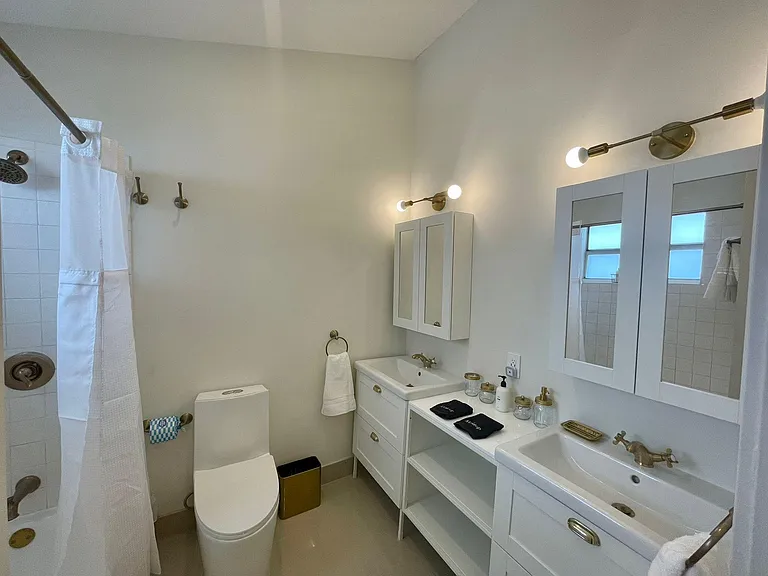 798 Crandon Blvd #54-B — Photo 6