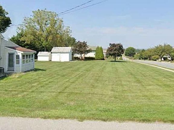 Side Lot Parcel Included