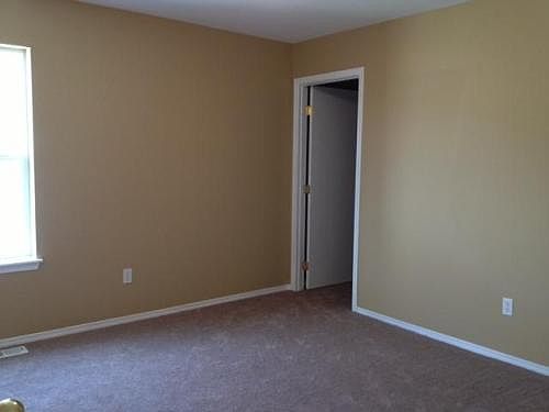 5th image of 18537 97th Avenue Ct E