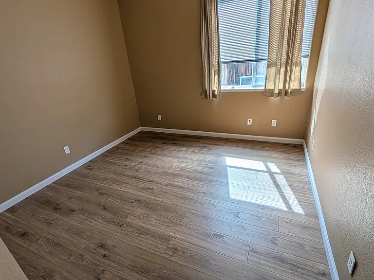 1831 Arboleda Ct — Photo 13