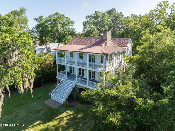 16 Wrights Point Circle, Beaufort, SC 29906
