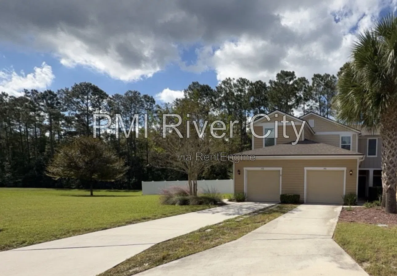 2 bed, 2.5 bath, 1346 sqft, $1,900 — Photo 3