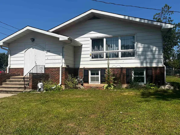 342 E Garfield Ave, Marion, WI 54950