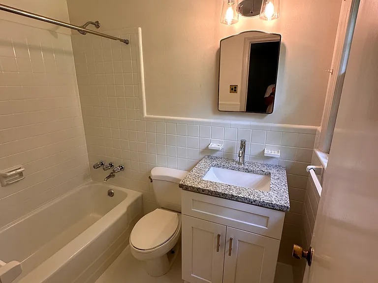 3143 Pinehurst Pl — Photo 10