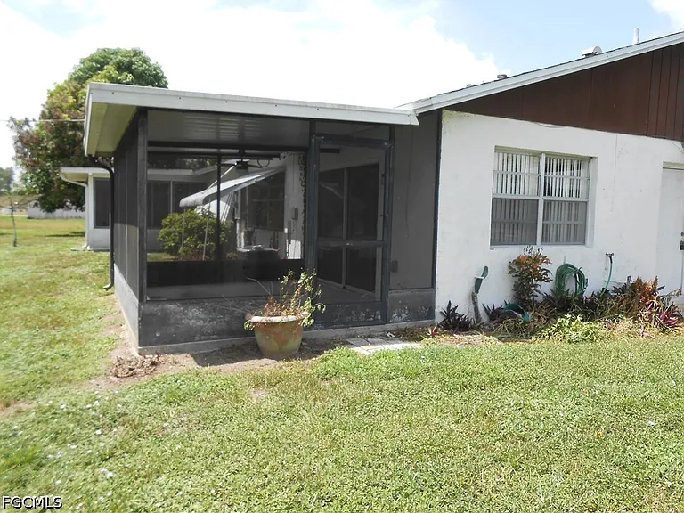 404 Joel Blvd — Photo 29