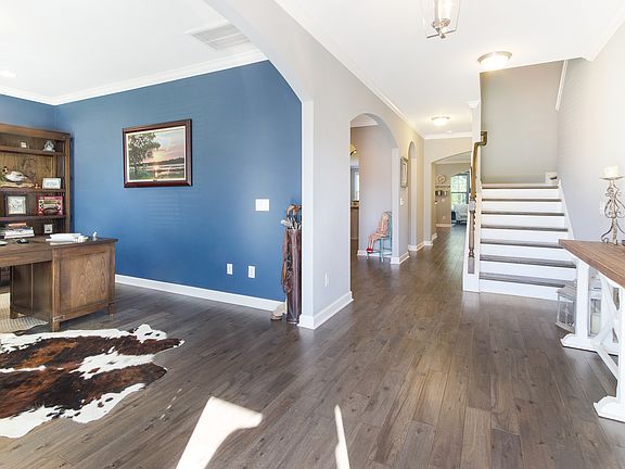 4th image of 445 Flat Rock Ln