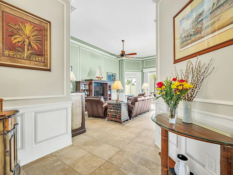 8188 Rosalie Ln — Photo 2