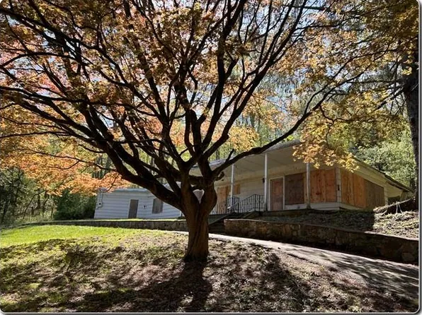 4 Deer Lane, Hopewell Junction, NY 12533