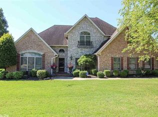 5 Golfers Way, Paragould, AR 72450