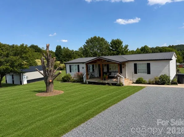26434 Wayne Dr, Albemarle, NC 28001