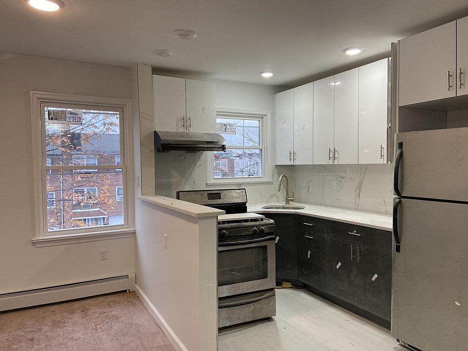 1st image of 40-01 165th St Floor 2