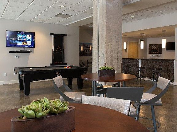5th image of 200 Walnut St APT 304