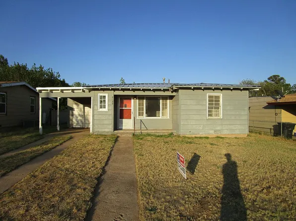 2122 Chestnut St, Colorado City, TX 79512