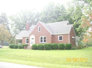 189 Russell Rd, Mount Airy, NC 27030