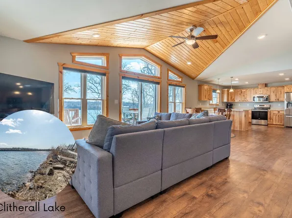 18132 S Clitherall Lake Trl, Battle Lake, MN 56515