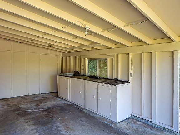 5th image of 5509 S 305th St