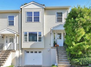 155 Schor Ave #155, Leonia, NJ 07605