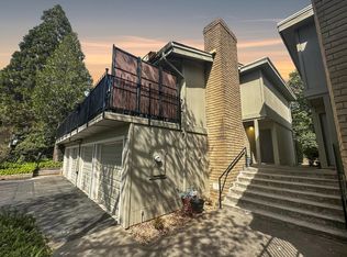 236 Foresthill Ave APT A, Auburn, CA