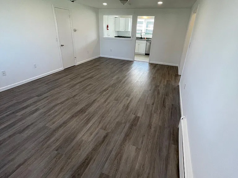 245 Cherry Ave — Photo 5