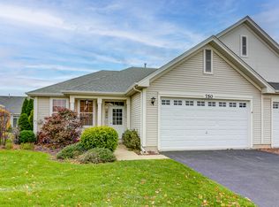 750 Bellevue Cir, Oswego, IL 60543