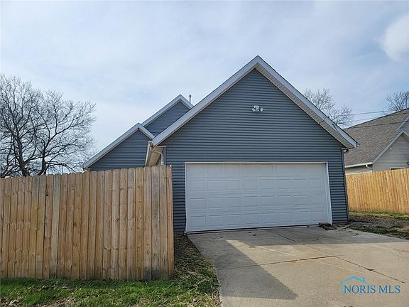 5th image of 544 Fernwood Ave