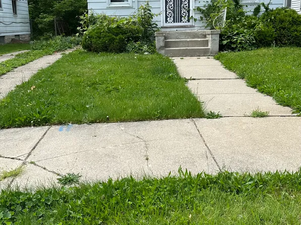 18465 Stout St, Detroit, MI 48219