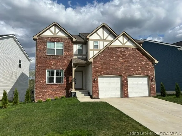 8040 Schrieber Road, Floyds Knobs, IN 47119