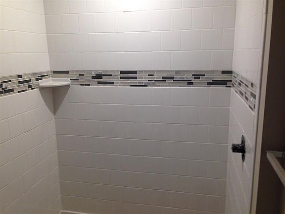 4th image of 5 S Center St Suite 203