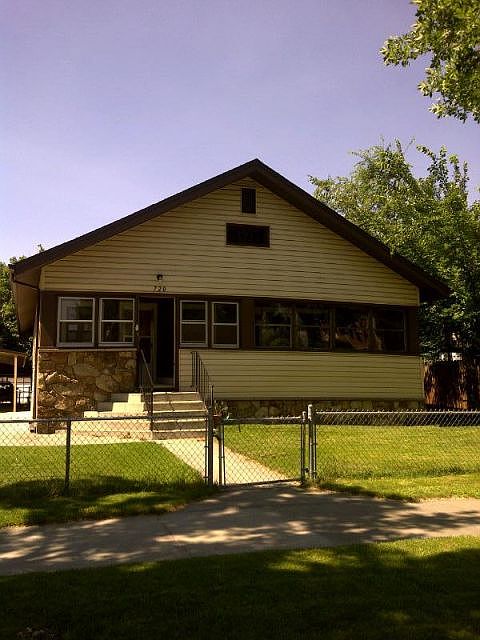 1st image of 720 N 32nd St