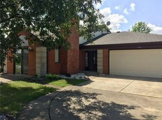 2061 Oak Run North Dr, Indianapolis, IN