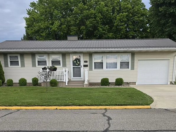 104 Kibler Ln, Williamstown, WV 26187