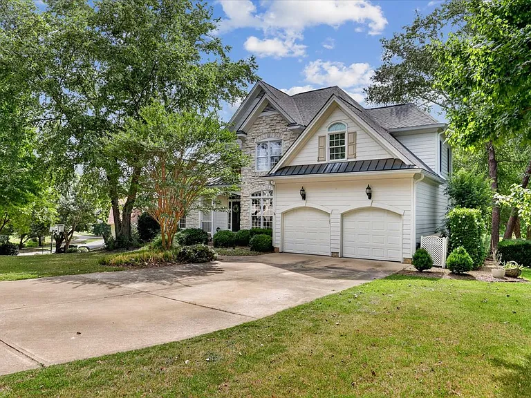 501 Competition Rd — Photo 2