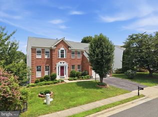 14090 Eagle Chase Cir, Chantilly, VA 20151