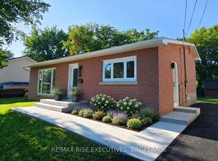 47 Henry Cres, Loyalist, ON K7N 1G6