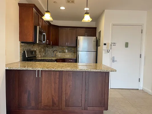 Rented by Massada Home Sales Inc | media 16