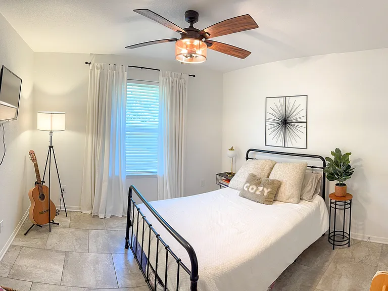 306 Pointer St — Photo 19