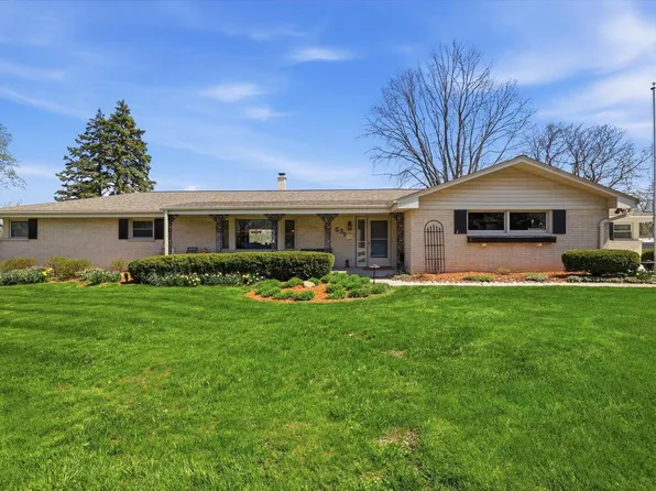 531 Lookout DRIVE, Pewaukee, WI 53072