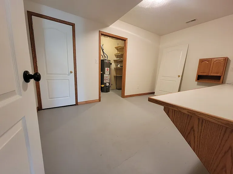5204 E 65 S — Photo 24