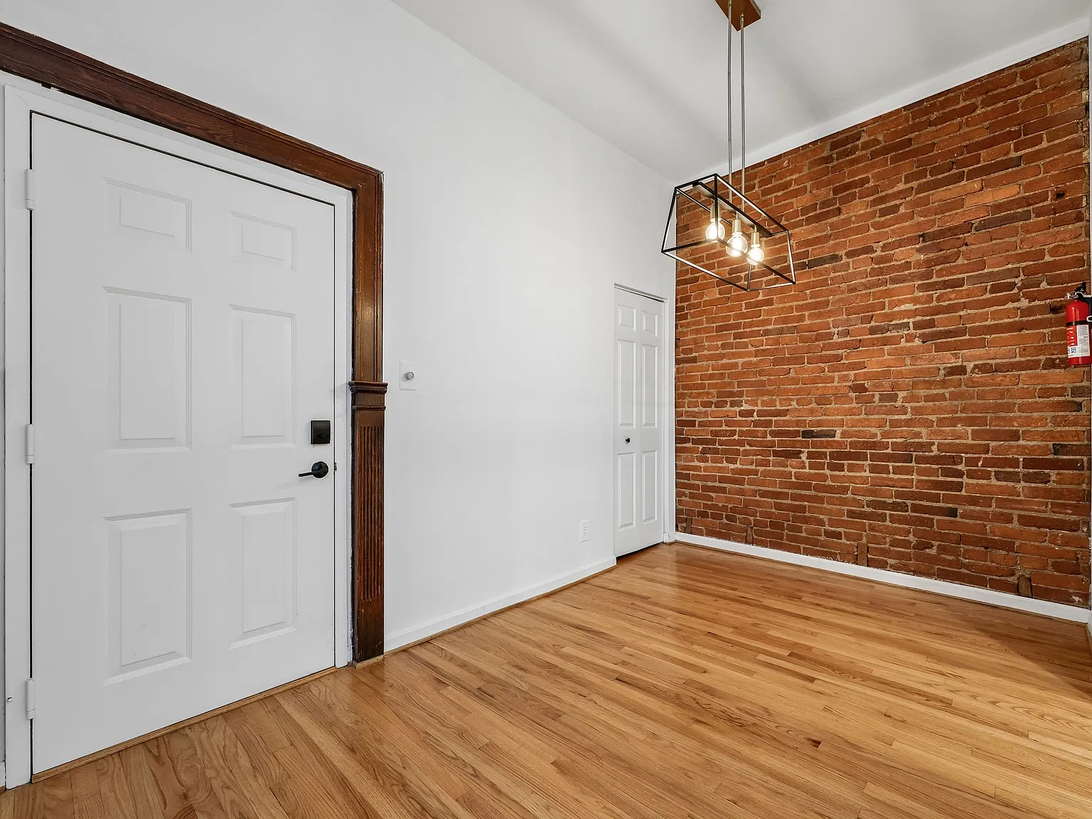 2149 California Street Northwest - D — Photo 3