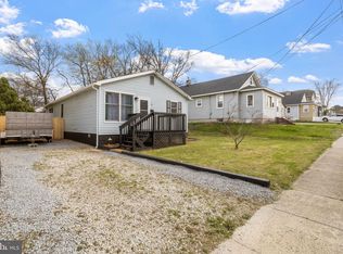 7630 River Rd, Pennsauken, NJ 08110