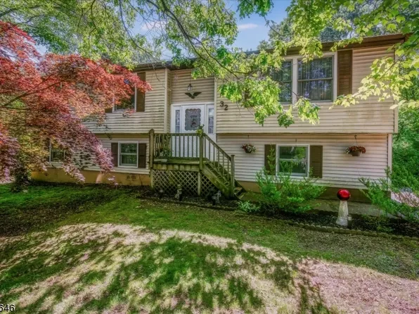 32 High Crest Dr, Vernon Twp., NJ 07419