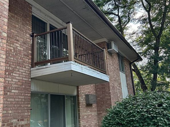 1261 Island Dr APT 204