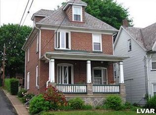 915 Bushkill St, Easton, PA 18042