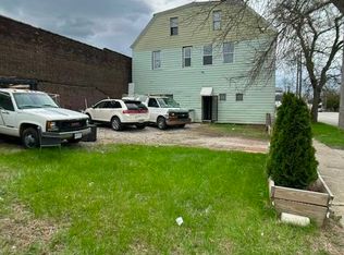 7011 Saint Clair Ave, Cleveland, OH 44103