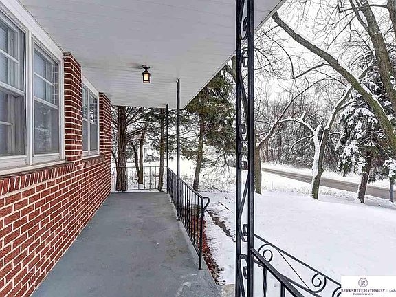 4th image of 4942 Nebraska Ave
