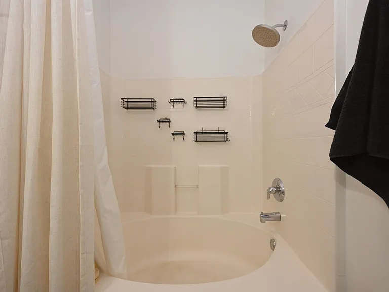 7003 Lenox Village Dr #B11 — Photo 30