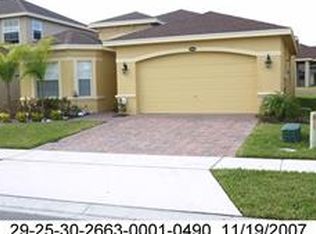 1084 Hermosa Way, Kissimmee, FL 34744