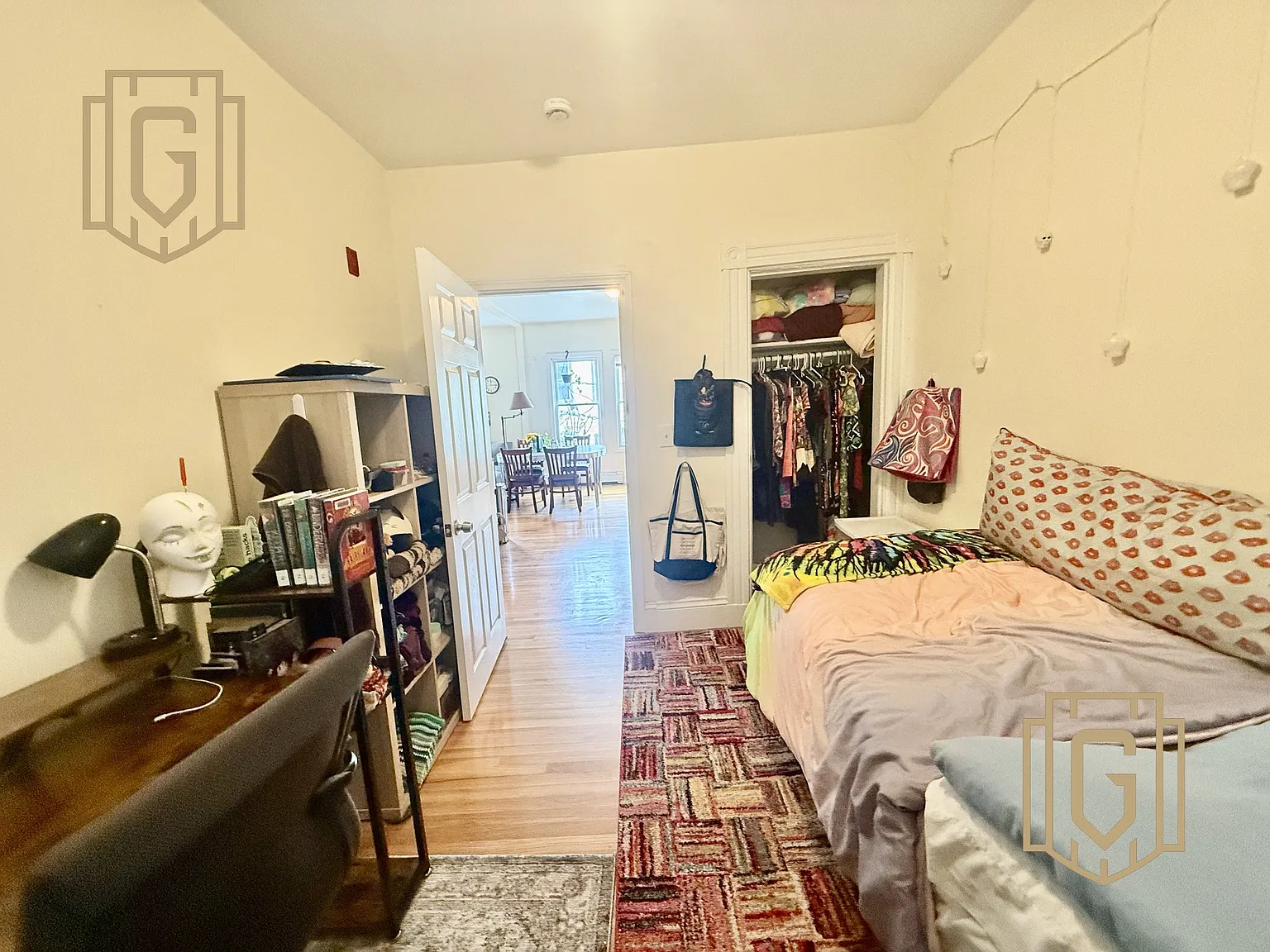 3 bed, 9999 sqft, $3,950 — Photo 4